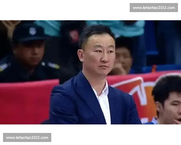 杨瀚森登陆 NBA 后青岛男篮重建：三核成型，刘维伟如何破局内线困局？