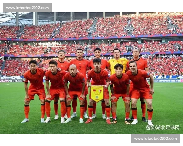 国足选帅开启年轻化转型,东亚杯启用过渡教练组 国足选帅开启年轻化转型,东亚杯启用过渡教练组