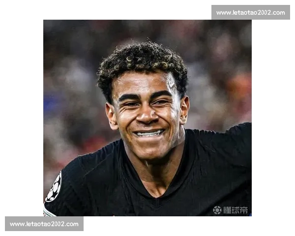 父爱如山！亚马尔父亲 39 岁生日晒合影：10 号传承，儿子未来可期